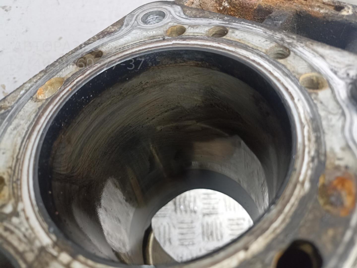 Блок двигателя