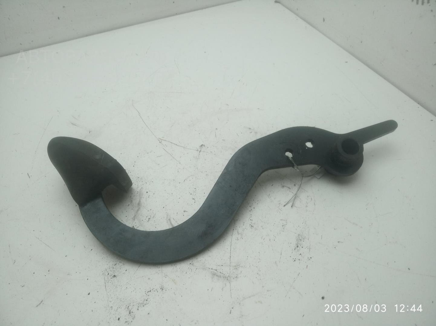 Педаль тормоза