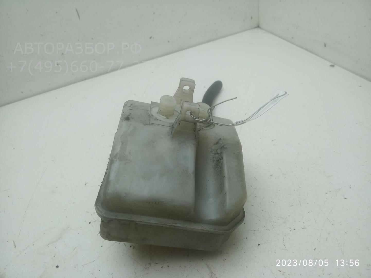 Бачок главного тормозного цилиндра