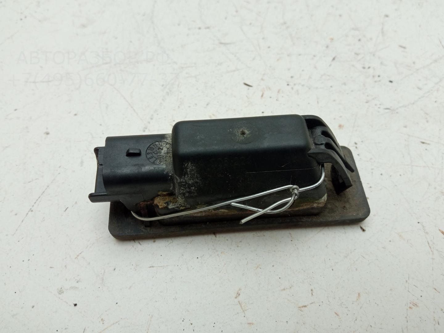 Фонарь подсветки номера