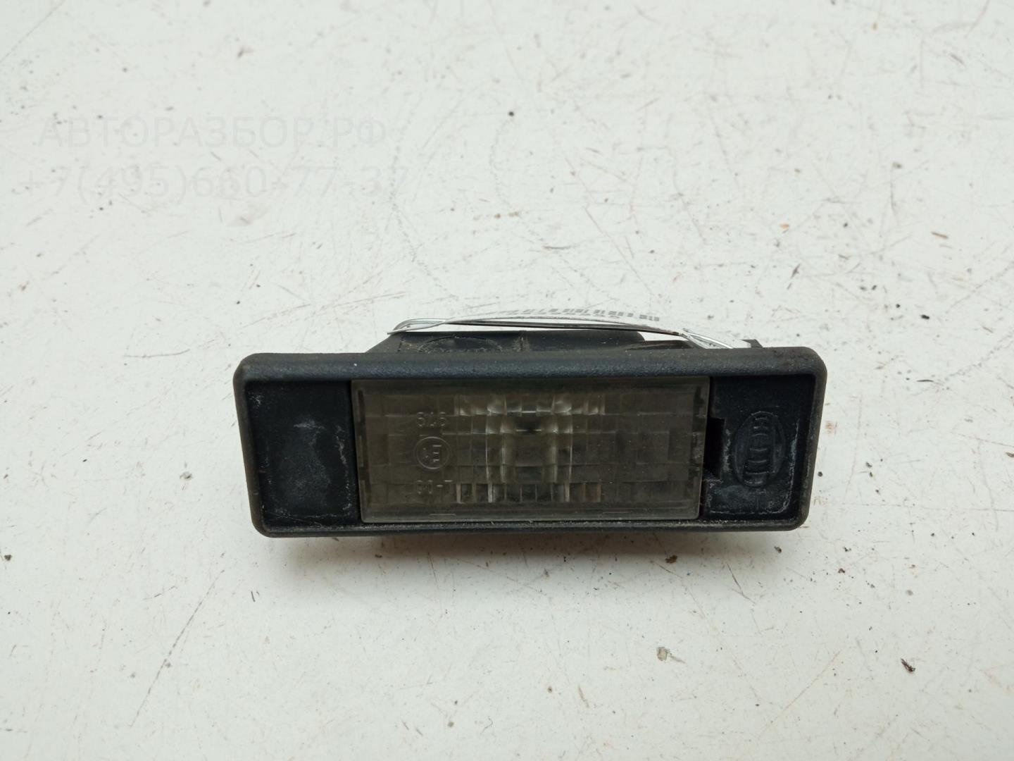 Фонарь подсветки номера