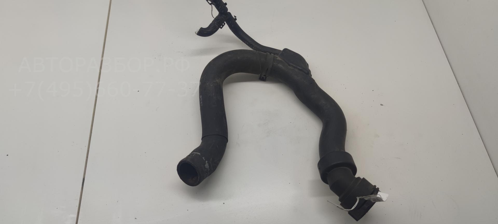 Патрубок радиатора