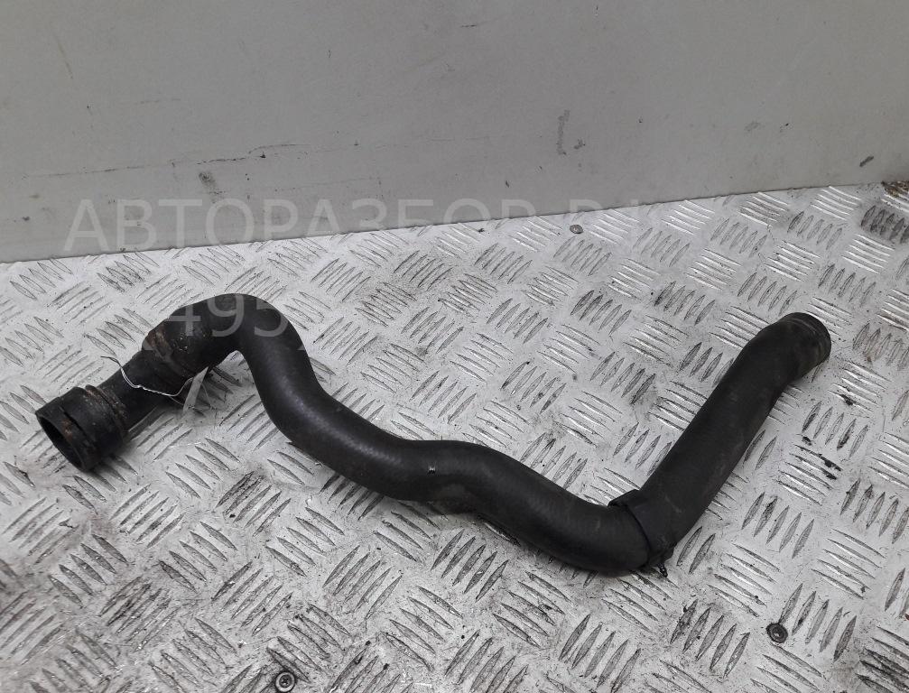 Патрубок радиатора