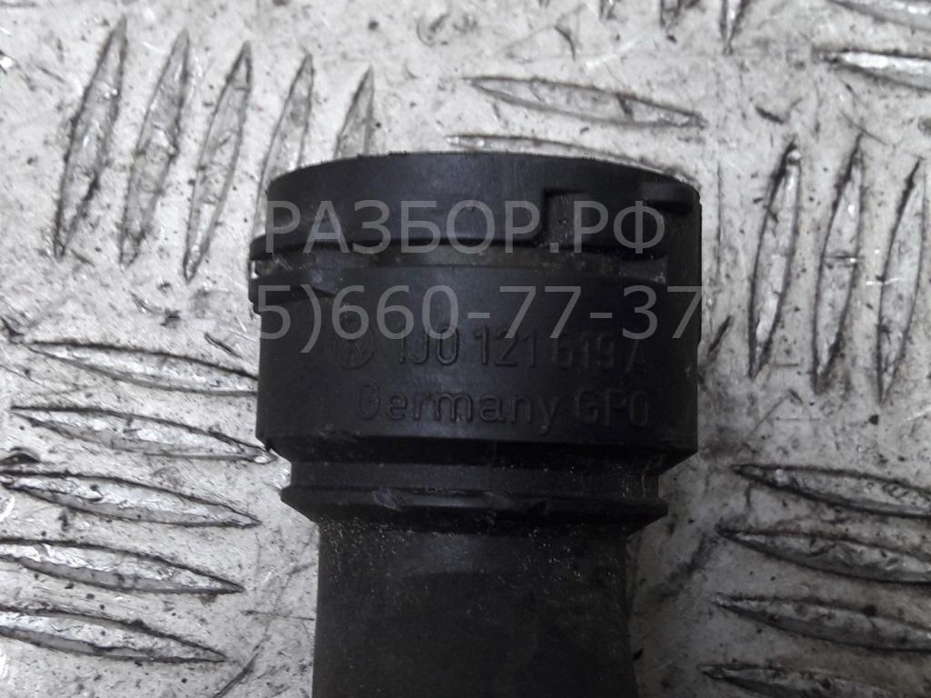 Патрубок радиатора