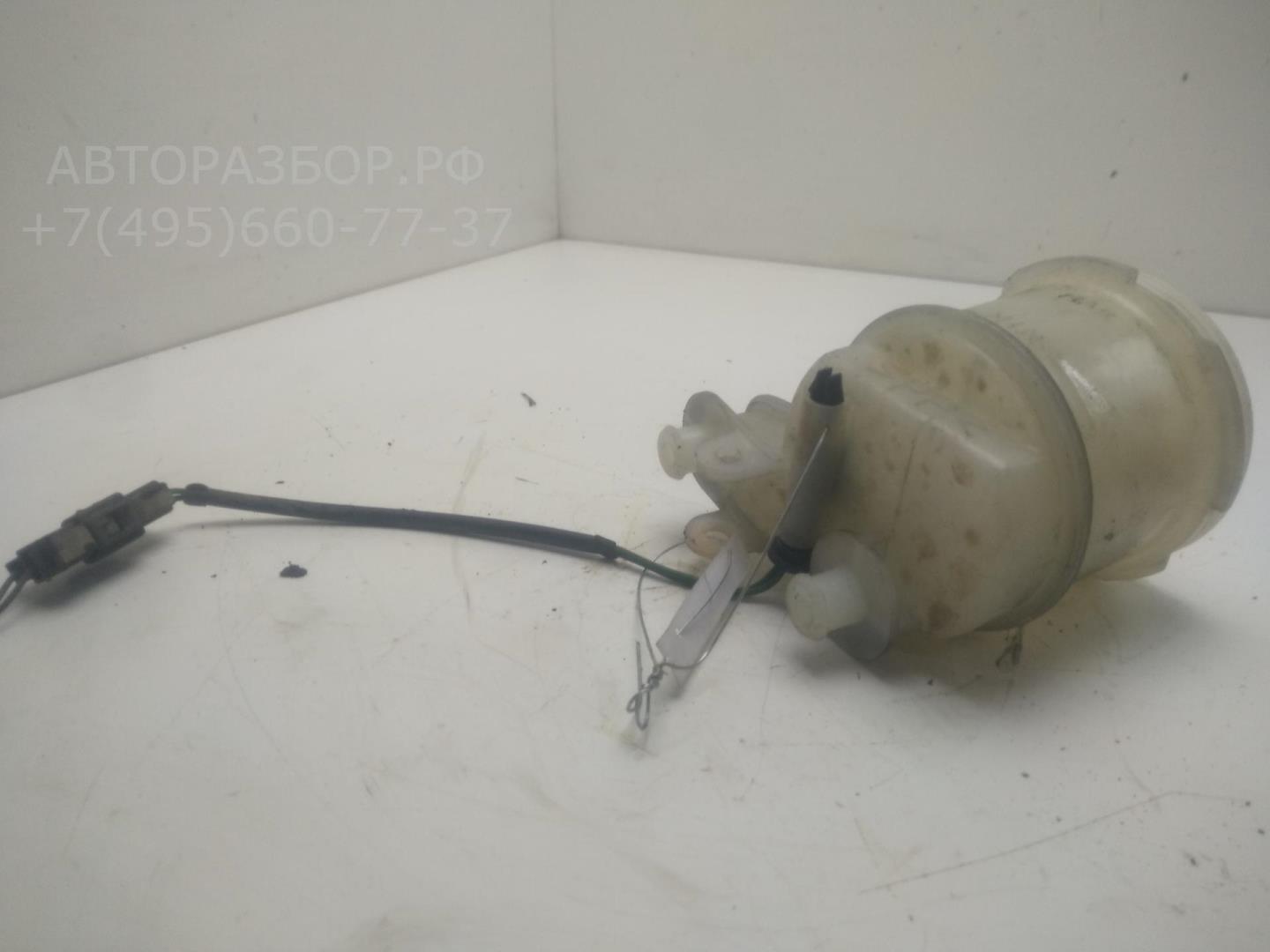 Бачок главного тормозного цилиндра