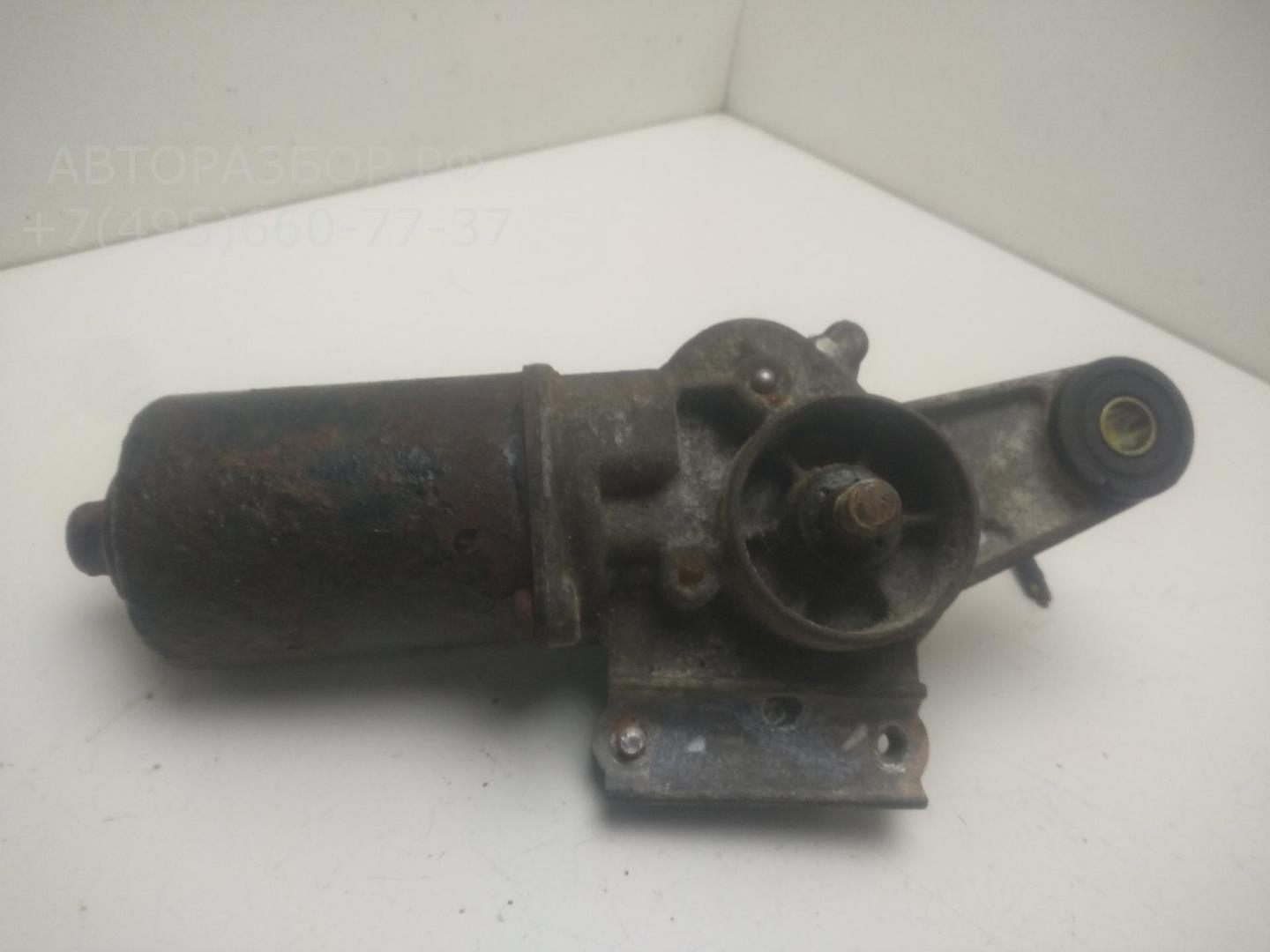 Моторчик стеклоочистителя передний