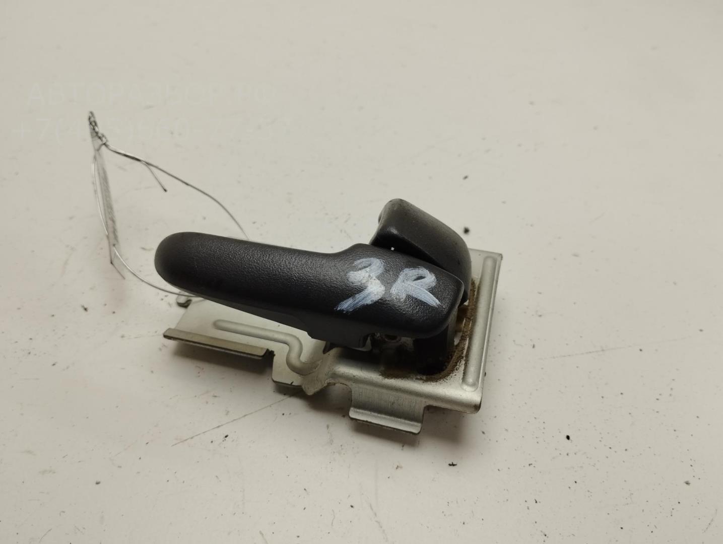 Ручка двери задней внутренняя правая