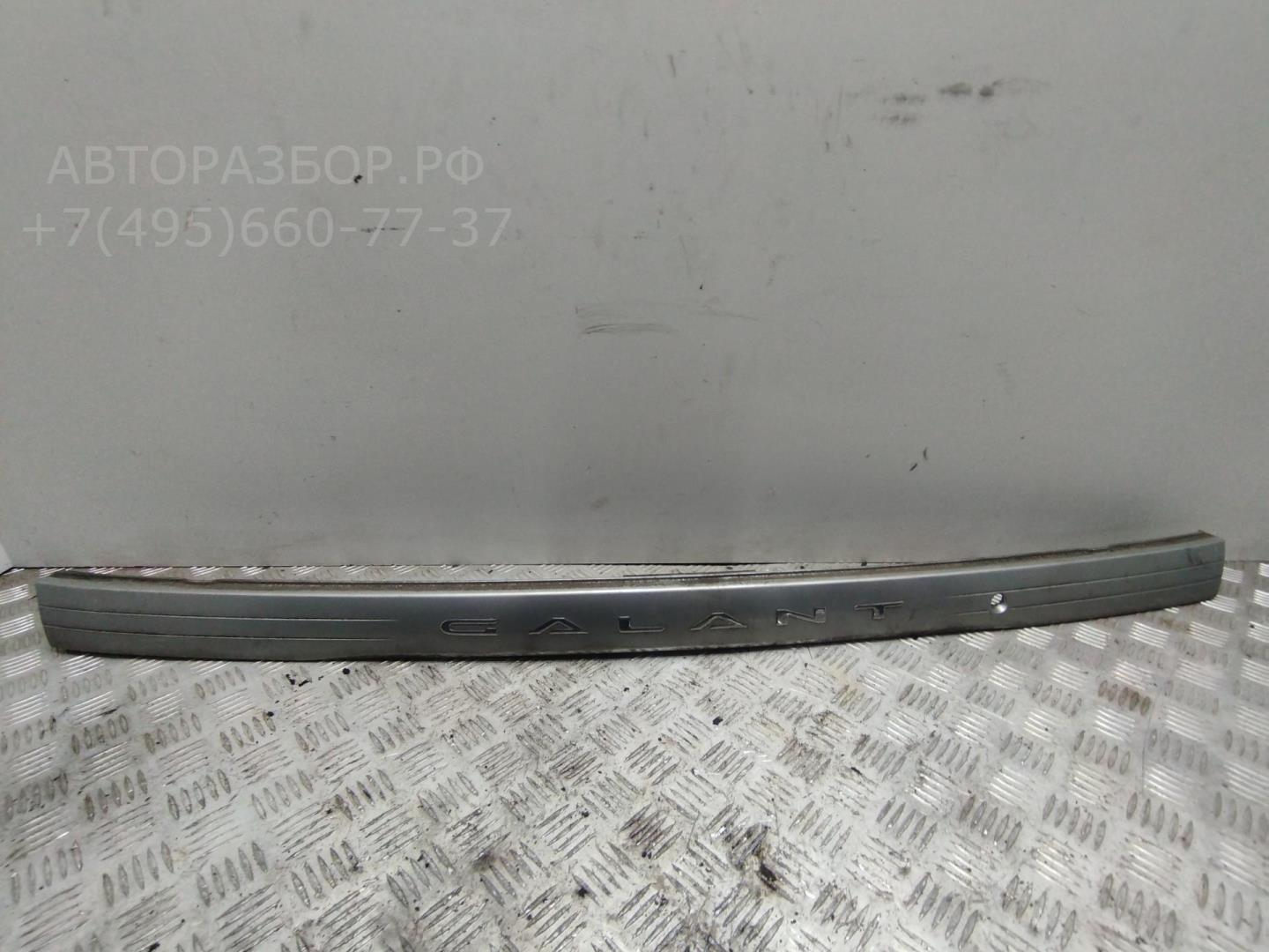 Накладка крышки багажника