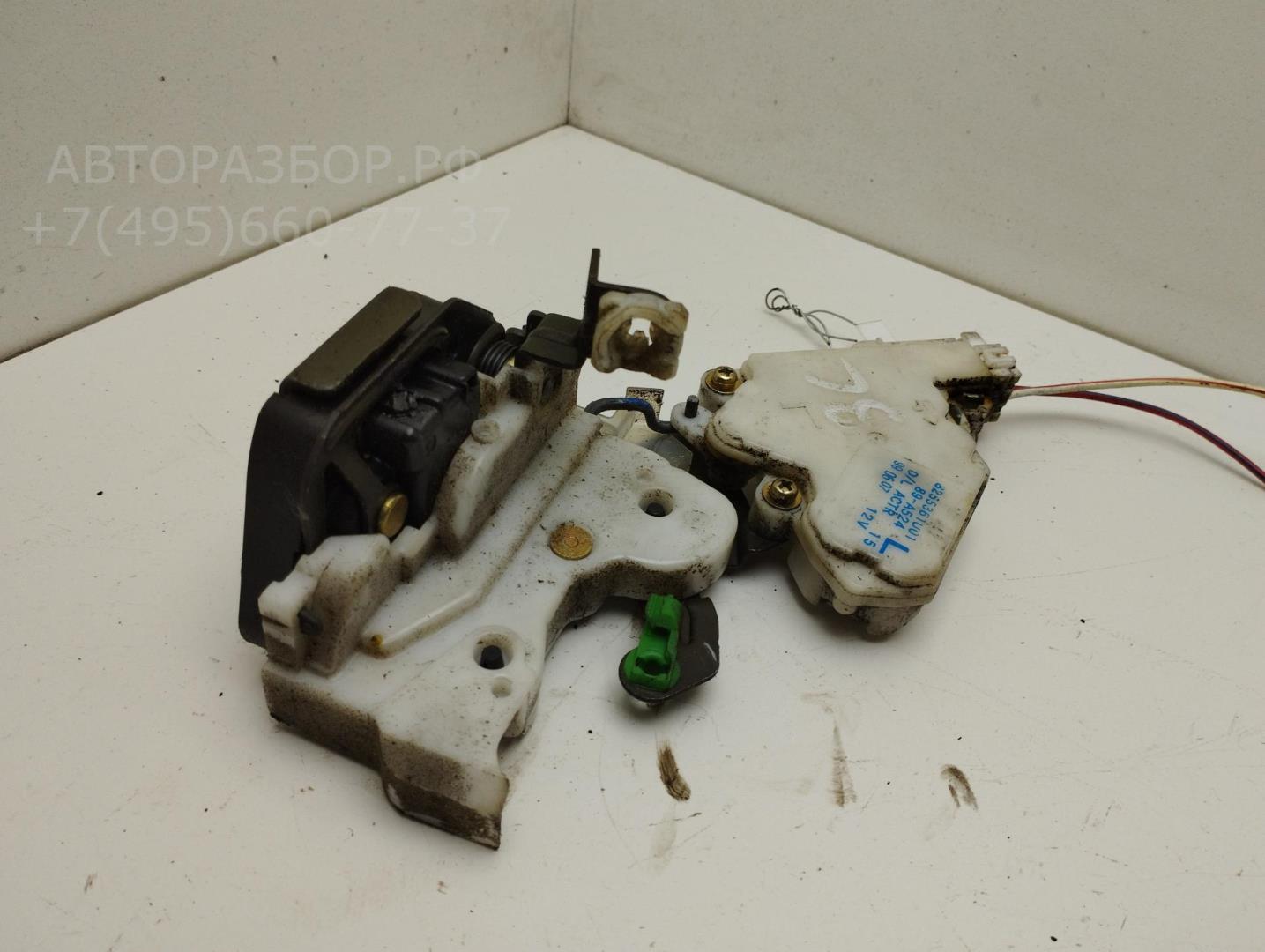 Замок двери задней левой