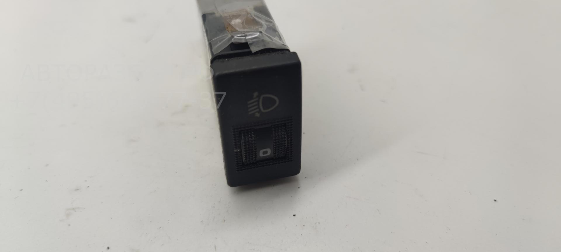 Кнопка корректора фар