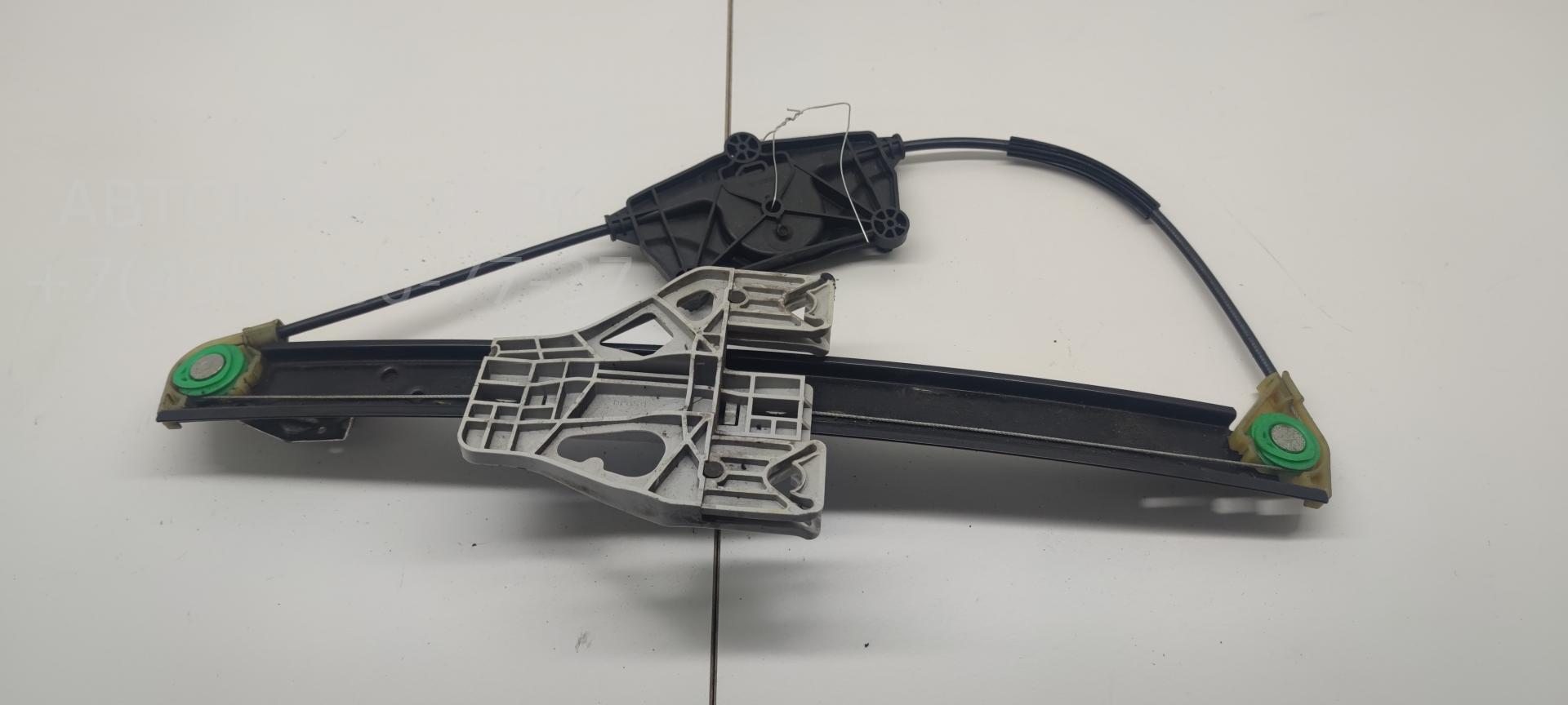 Стеклоподъемник электр. задний левый