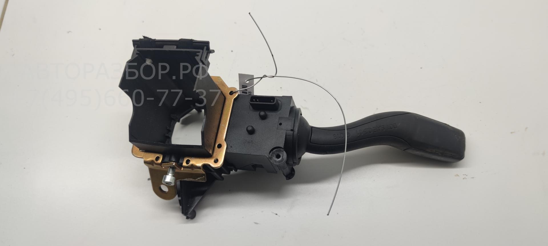 Переключатель поворотов подрулевой