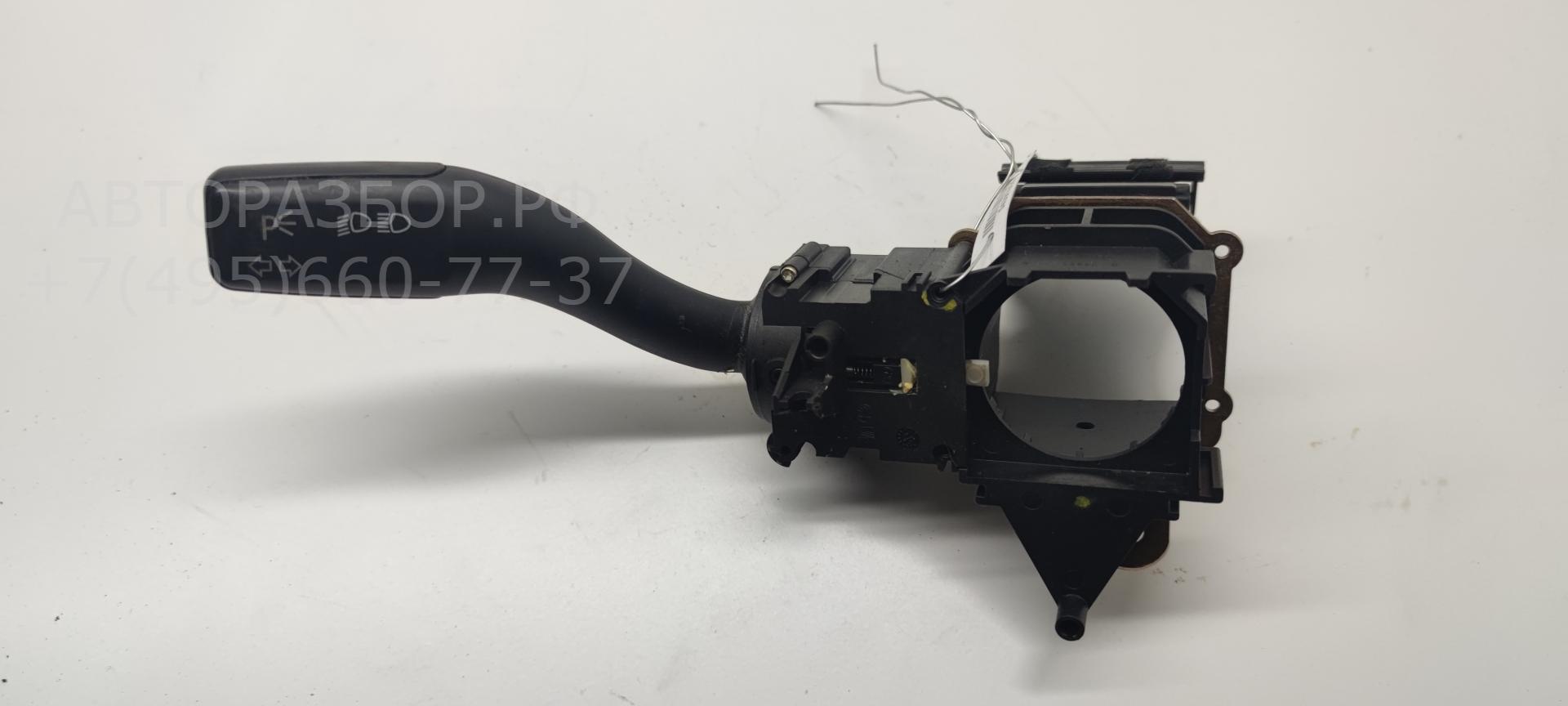 Переключатель поворотов подрулевой