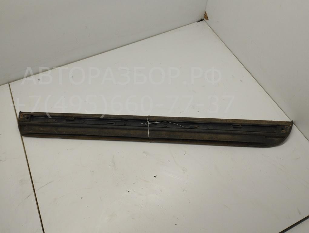 Накладка двери задней правой