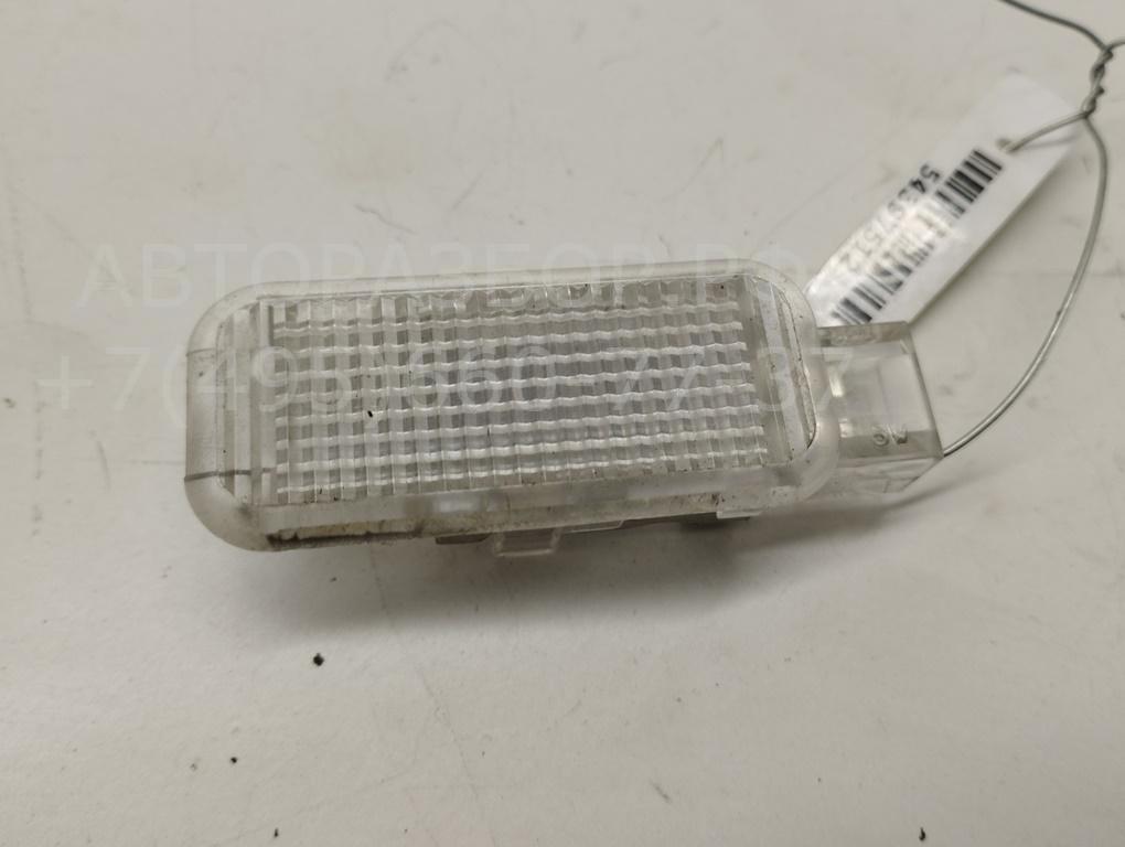 Плафон салонный