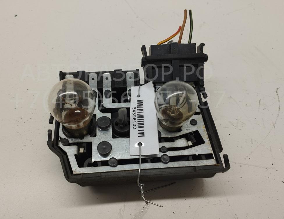 Плата заднего фонаря правого