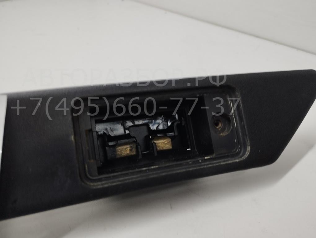 Накладка крышки багажника