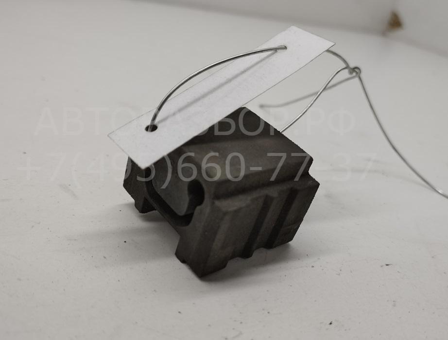 Кронштейн радиатора