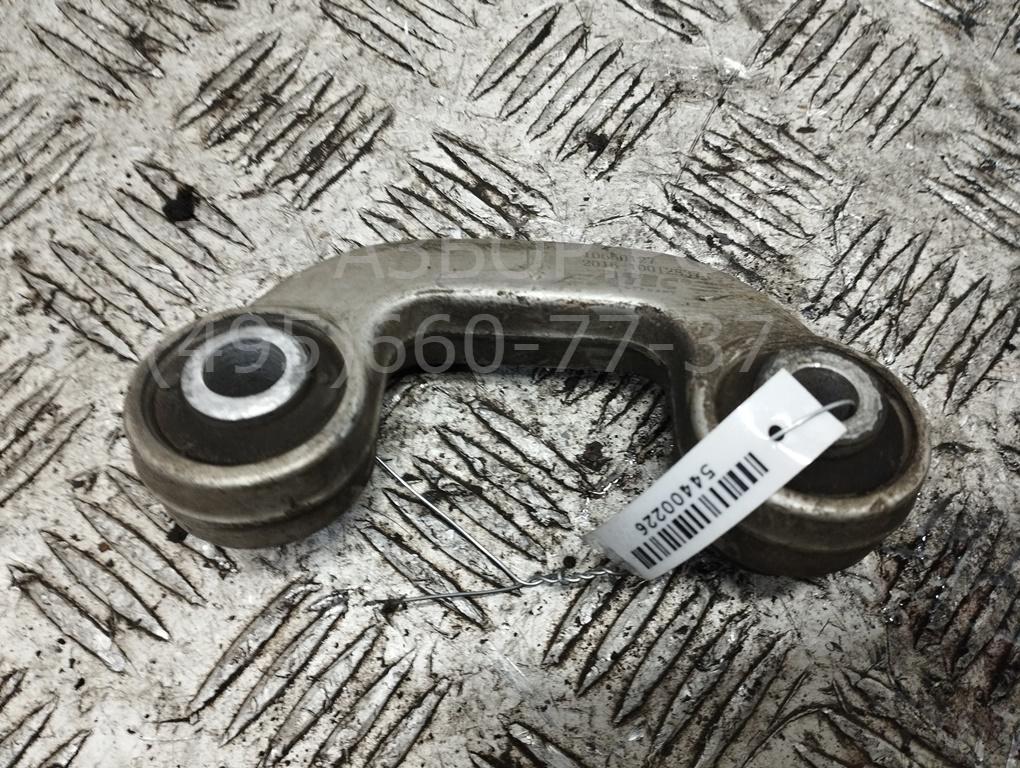 Стойка переднего стабилизатора