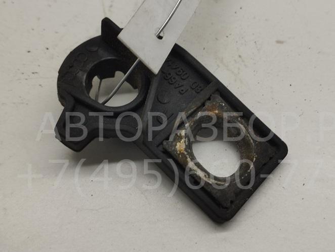 Кронштейн (сопут. товар)