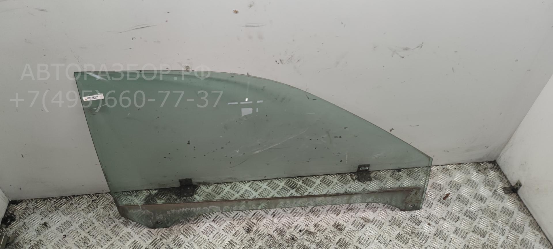 Стекло двери передней правой
