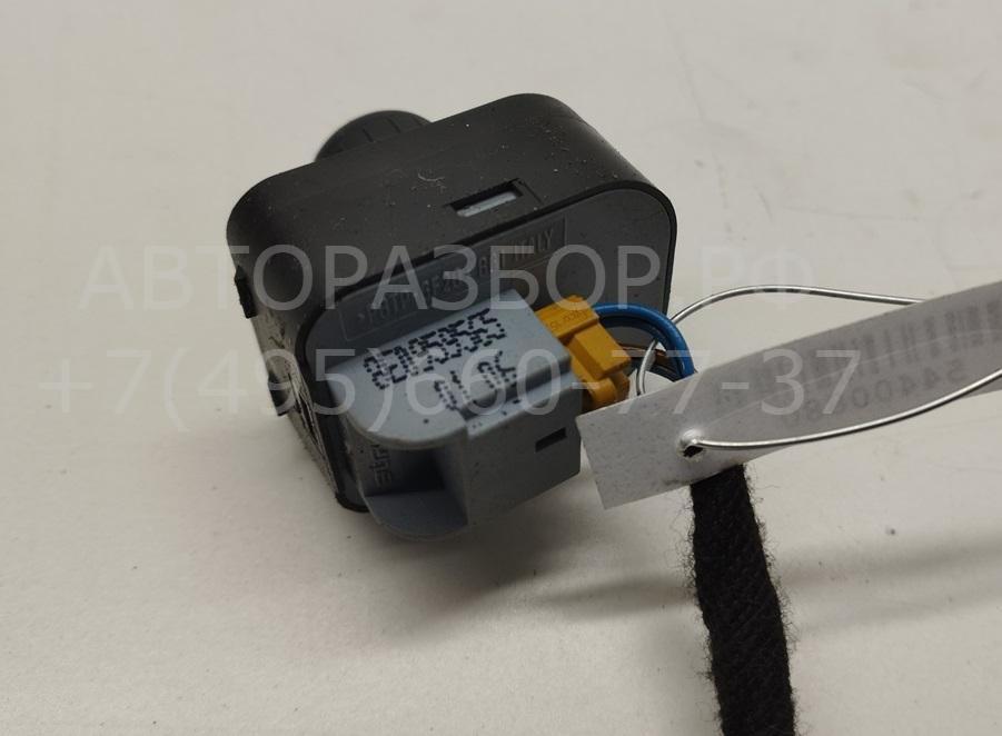 Кнопка регулировки зеркала