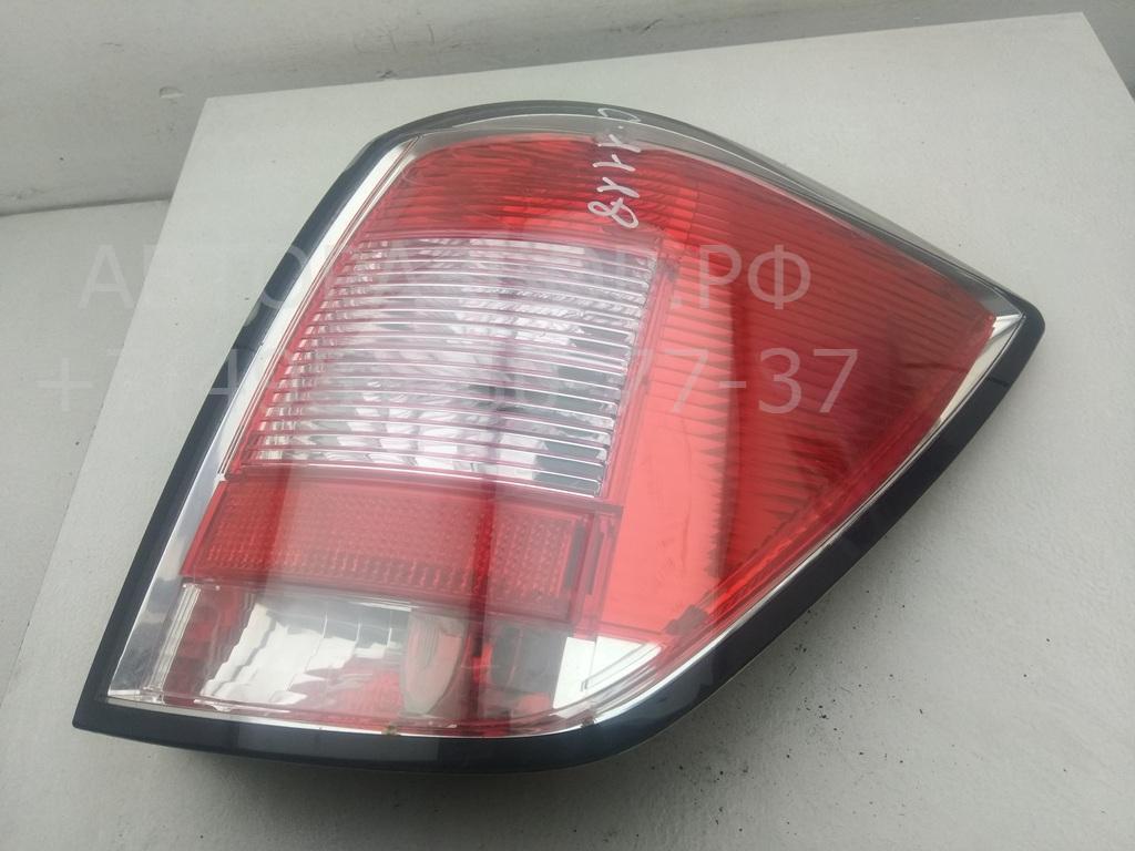 Фонарь задний правый