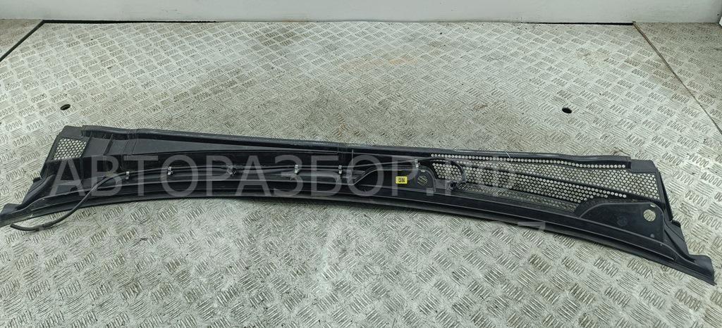 Решетка стеклоочистителей (Жабо)