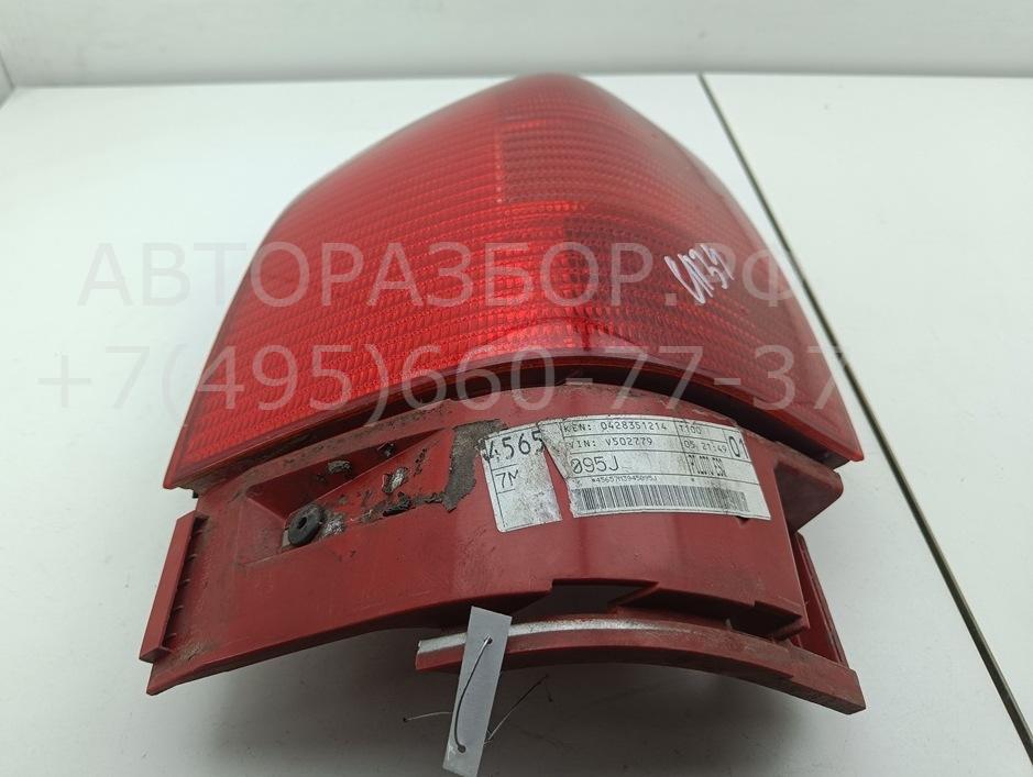 Фонарь задний левый