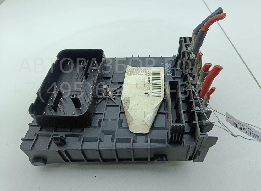 Блок предохранителей