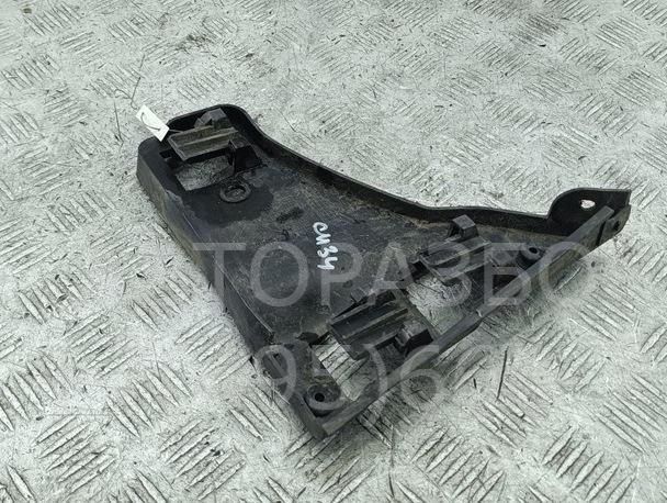 Кронштейн переднего бампера левый