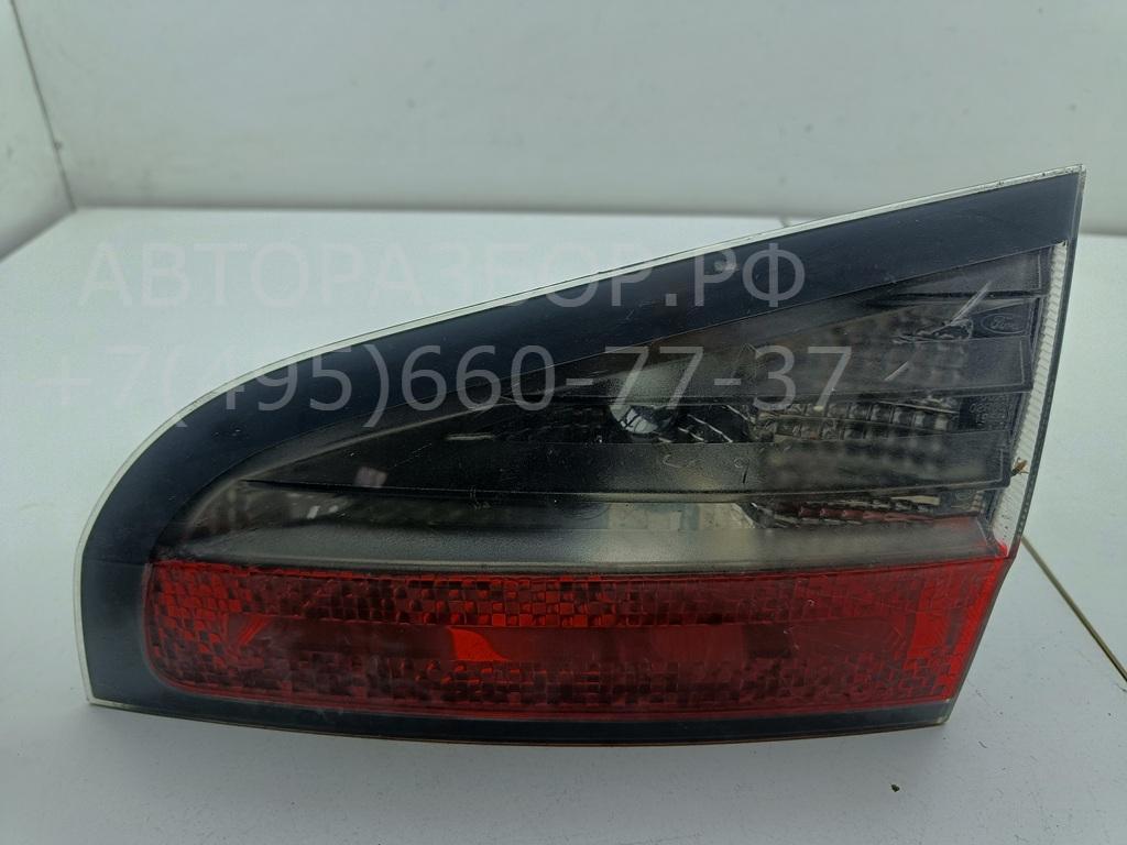 Фонарь задний внутренний правый
