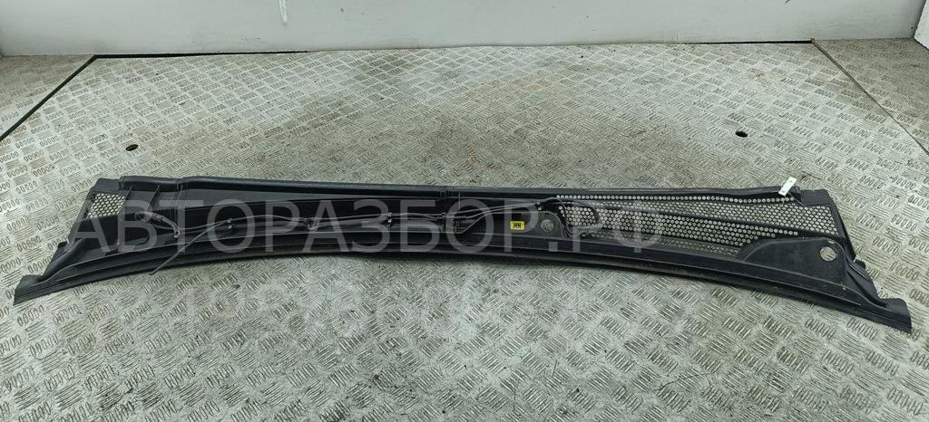 Решетка стеклоочистителей (Жабо)