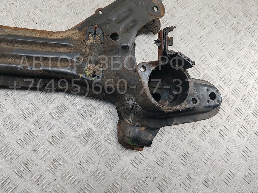 Балка подмоторная