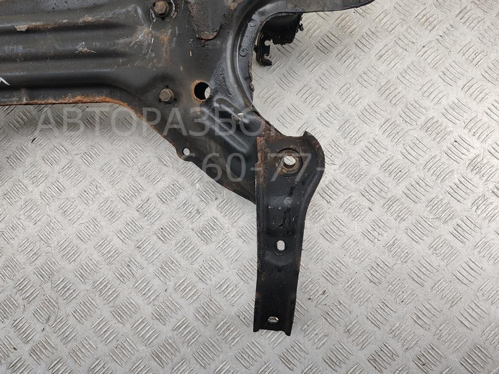 Балка подмоторная