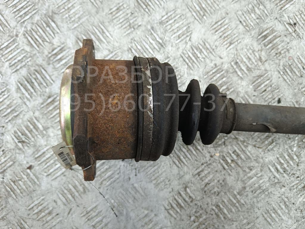 Полуось передняя левая