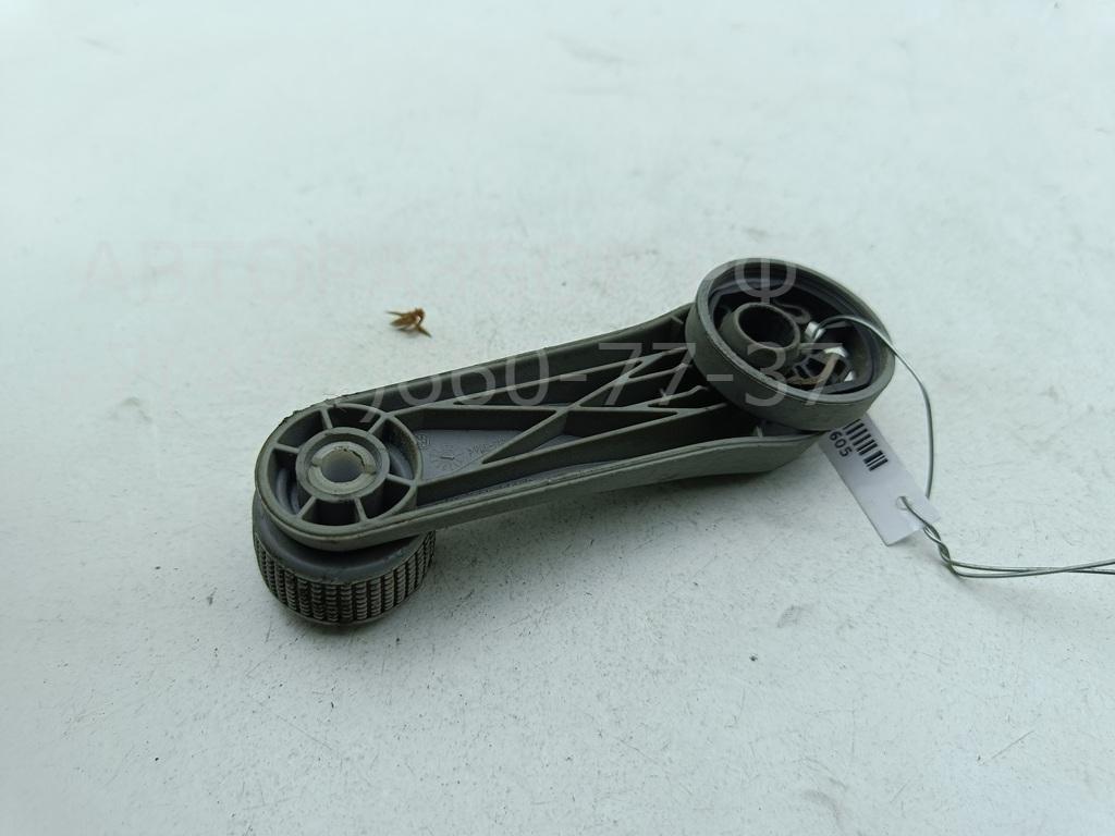 Ручка стеклоподъемника