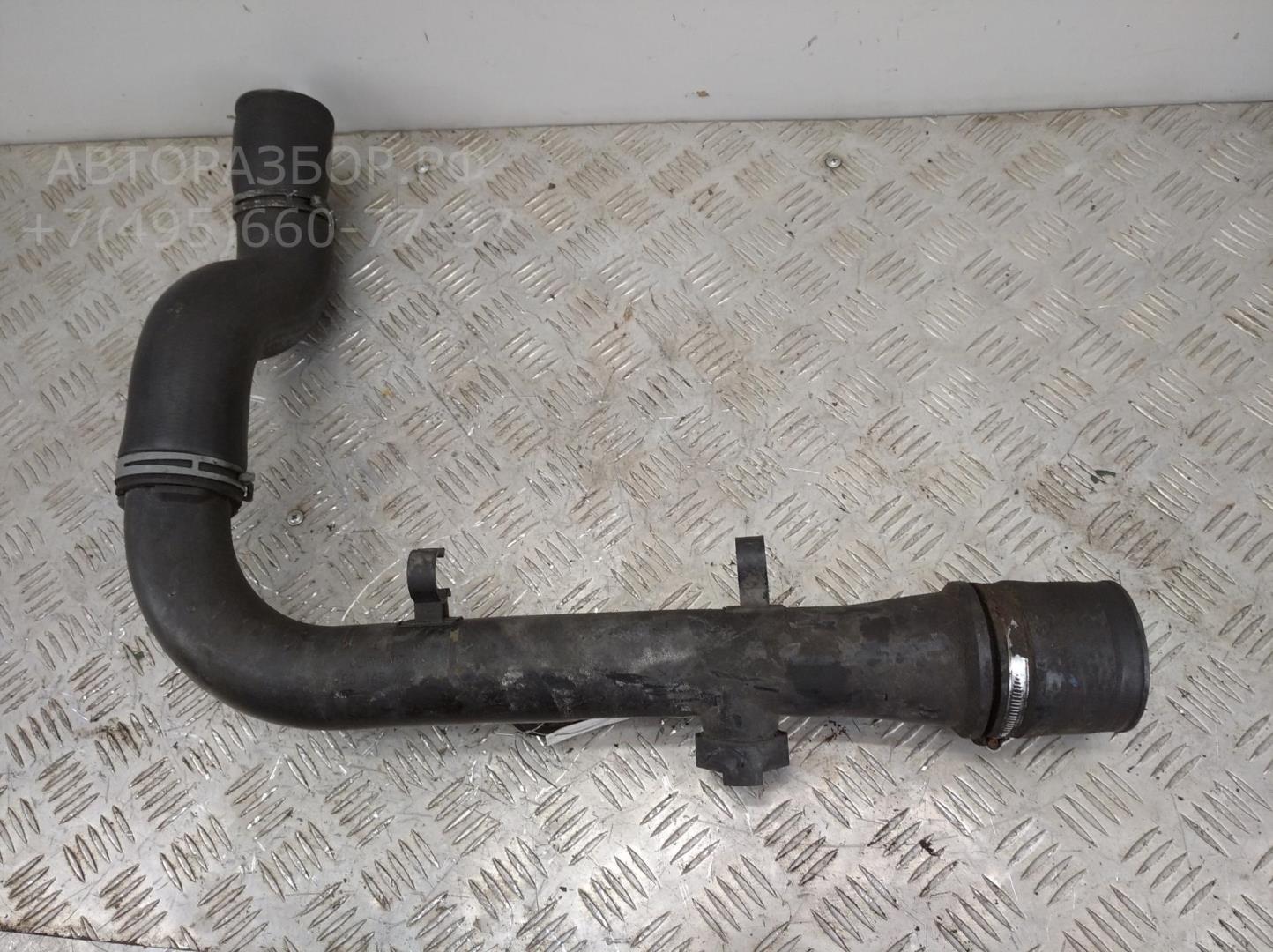 Патрубок интеркулера