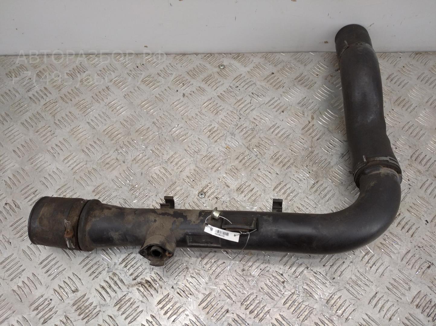 Патрубок интеркулера