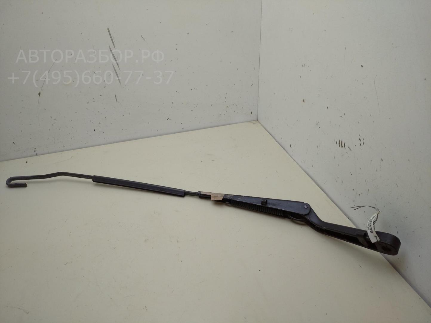 Поводок стеклоочистителя передний левый