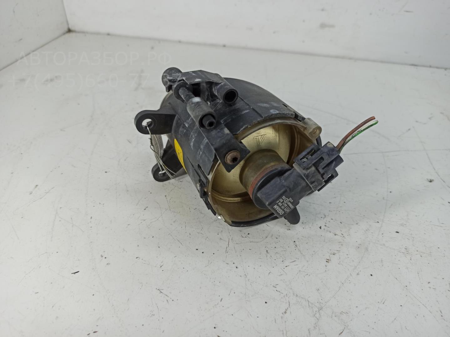 Фара противотуманная левая