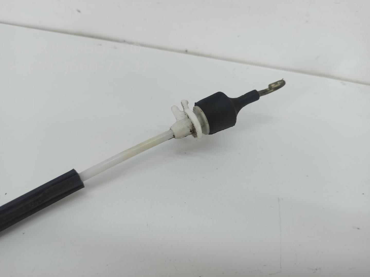 Трос открывания двери