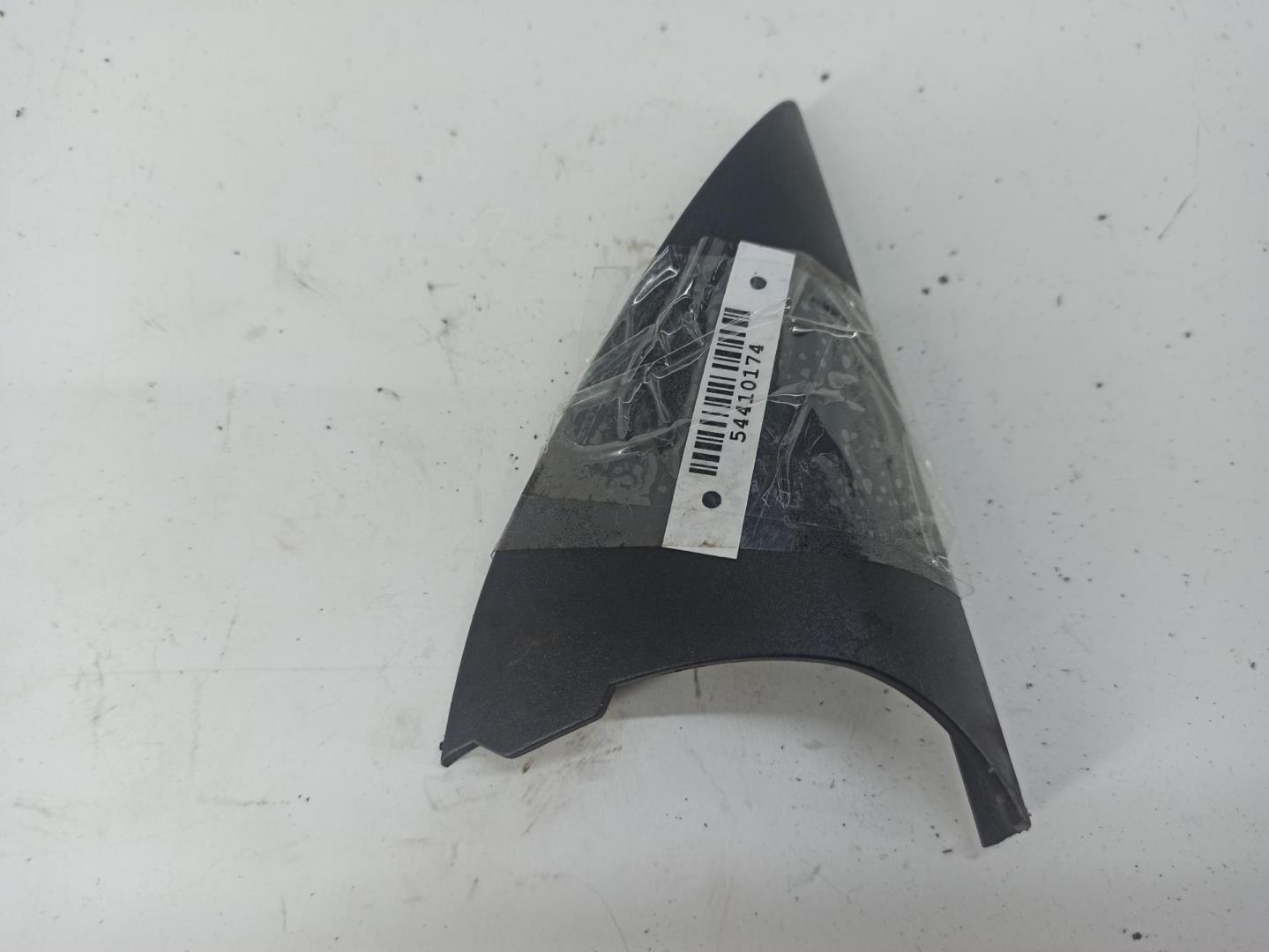 Накладка зеркала правого