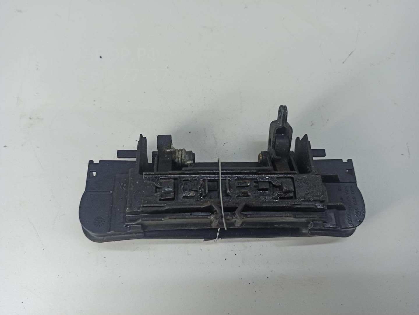 Ручка двери задней наружная правая