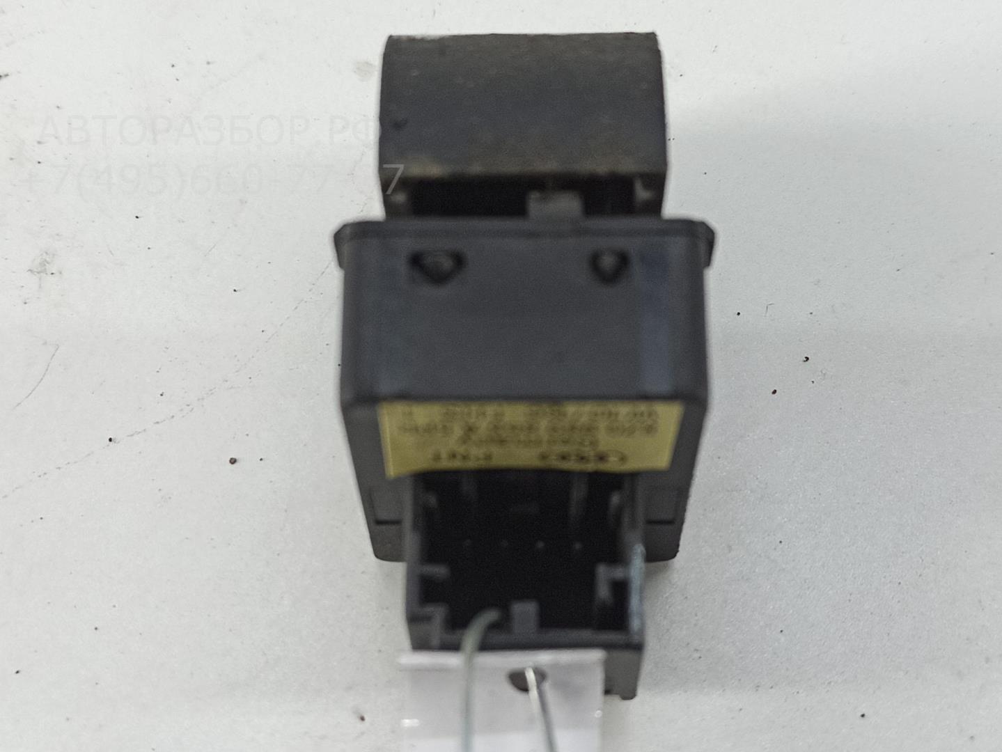 Кнопка стеклоподъемника