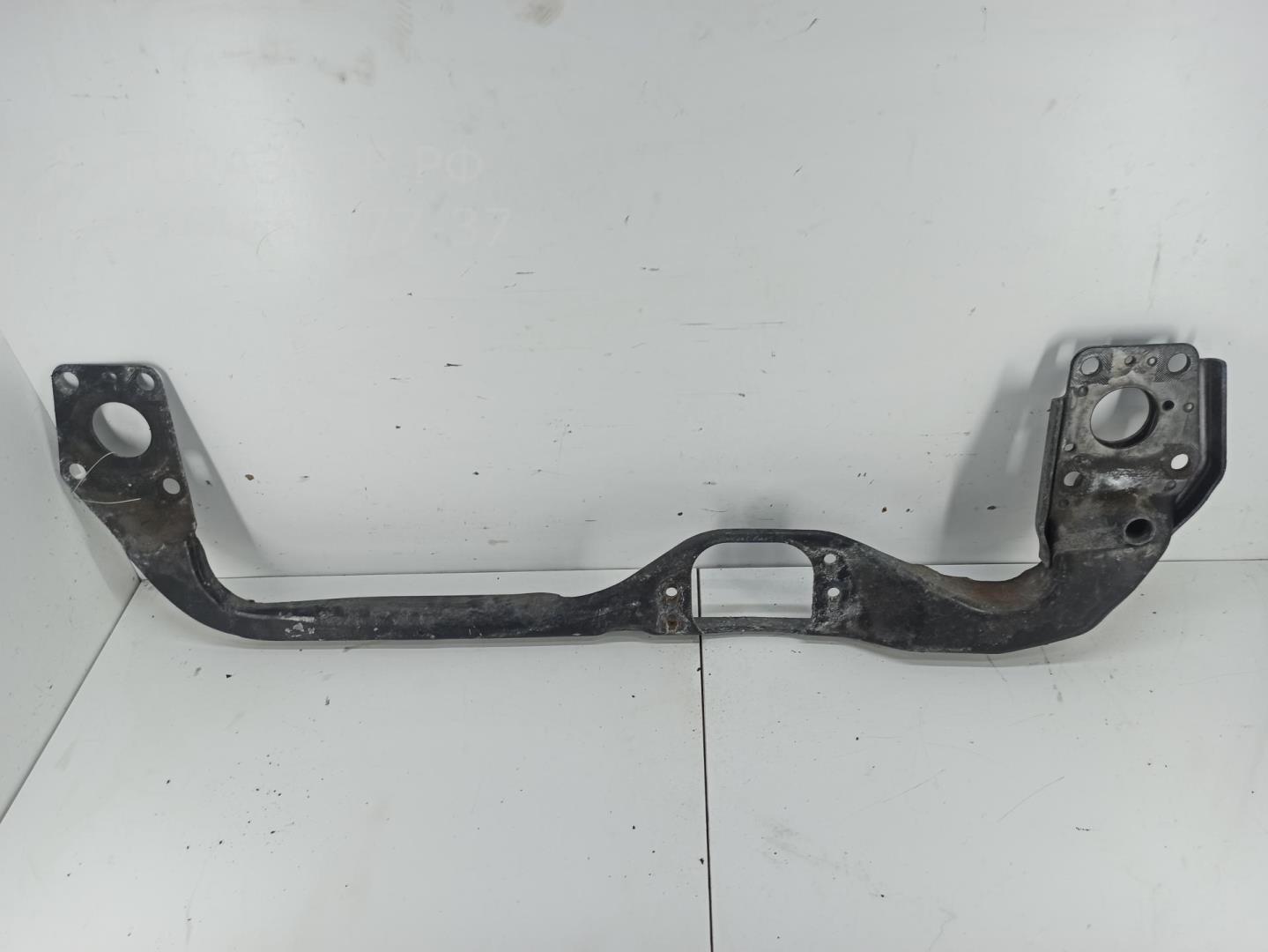 Балка подрадиаторная