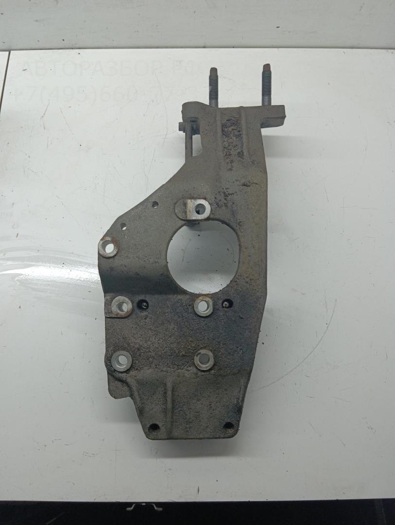 Кронштейн ГУР