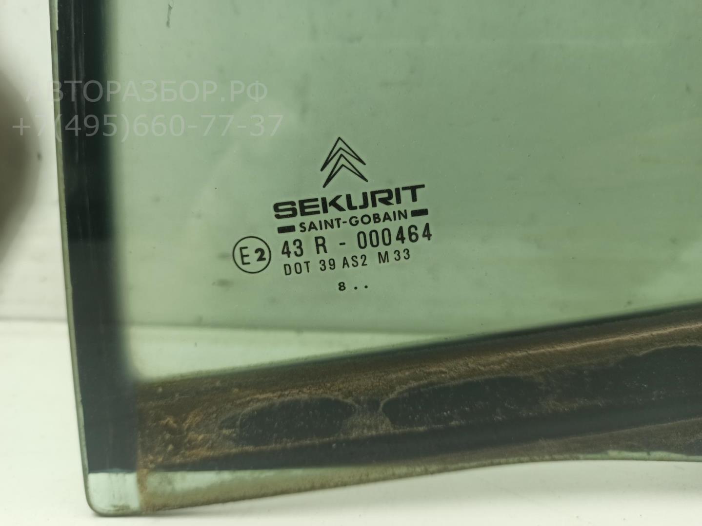 Стекло двери задней левой