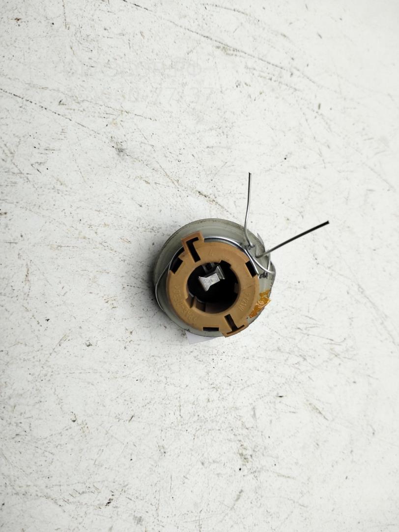 Патрон лампы