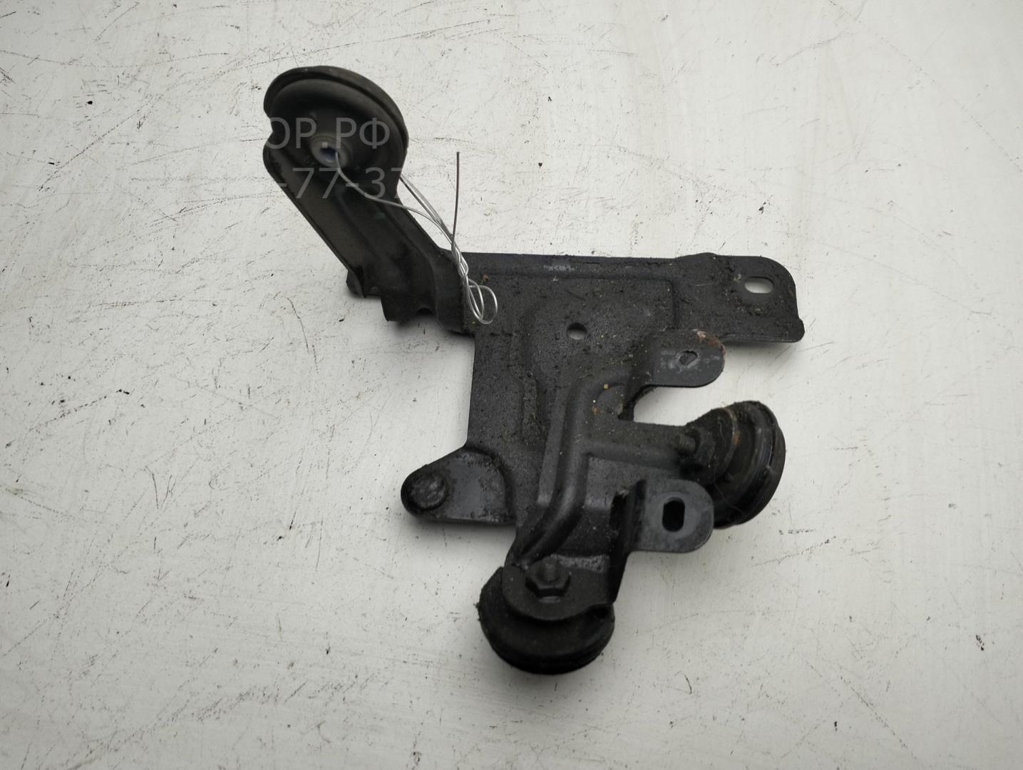 Кронштейн (сопут. товар)